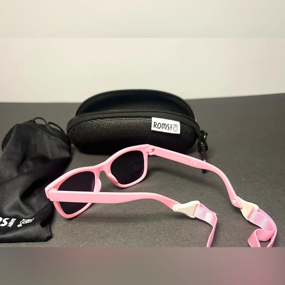 Roms Baby- Pink sunglasses with fabric pouch‎ and case, Pre- Owned